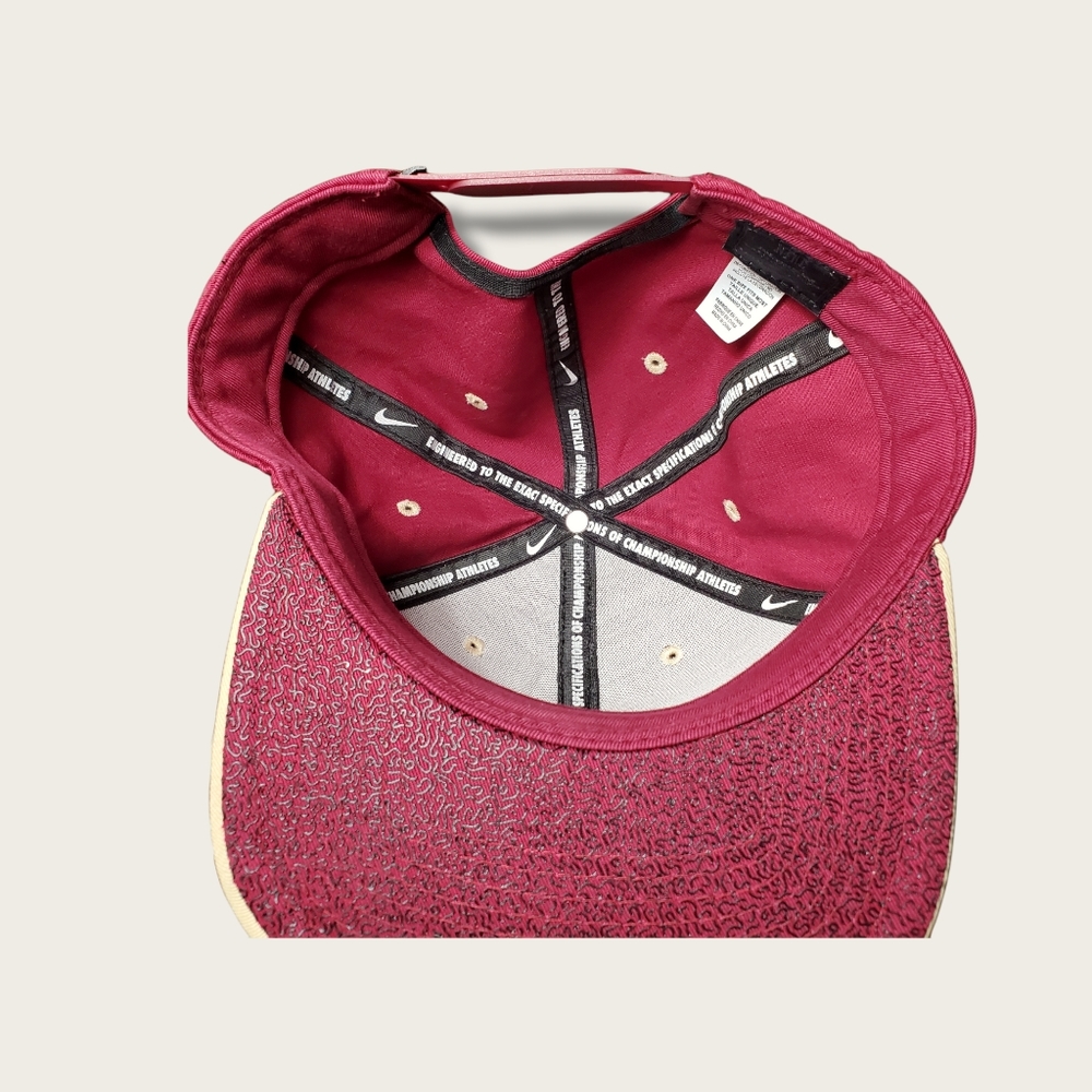 Nike Baseball Hat - Picture 4 of 4